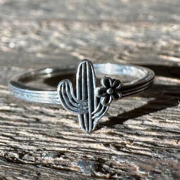 Cactus & Flower Dainty Sterling Silver Ring Sizes 4-10 Sterling Silver .925 - Picture 4 of 7